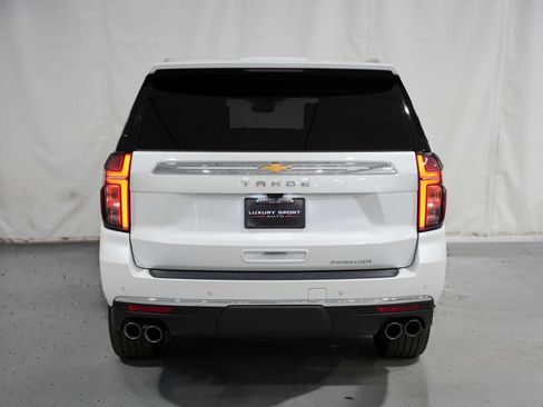 Used 2023 Chevrolet Tahoe Premier w/ Advanced Technology Package AWD/4WD image 4