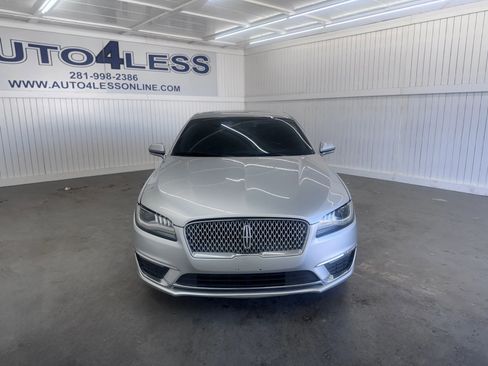 Used 2017 Lincoln MKZ Select FWD image 2