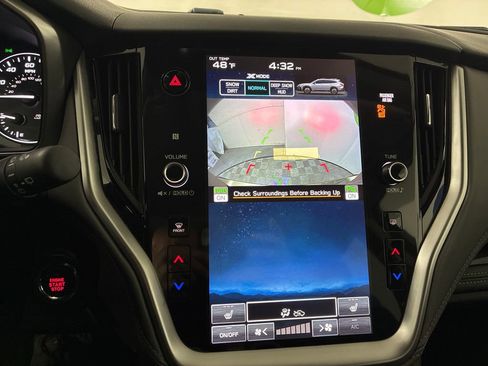 Used 2024 Subaru Outback Onyx Edition image 31