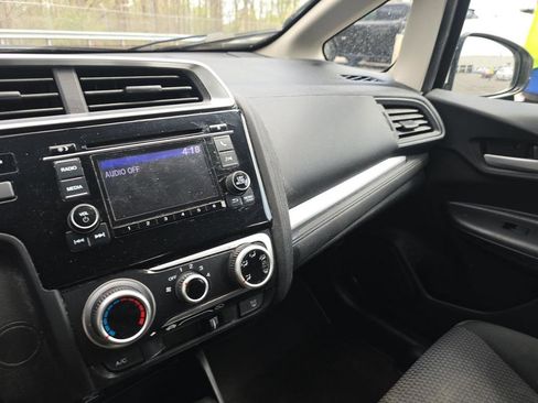 Used 2019 Honda Fit LX image 11