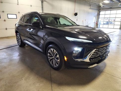 Certified 2025 Buick Envision Preferred image 6