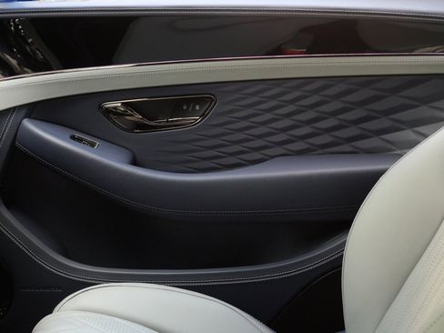 New 2026 Bentley Continental GT image 9