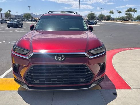 Used 2025 Toyota Grand Highlander AWD Hybrid image 2
