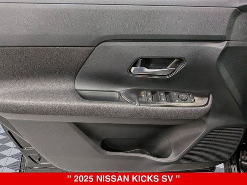 Certified 2025 Nissan Kicks SV w/ SV Premium Package AWD/4WD image 15