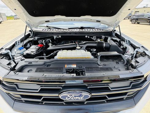 Used 2025 Ford Expedition Active AWD/4WD image 44