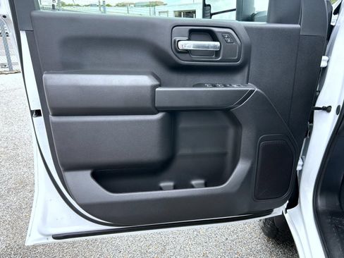New 2026 Chevrolet Silverado 2500 Custom w/ Custom Convenience Package AWD/4WD image 9