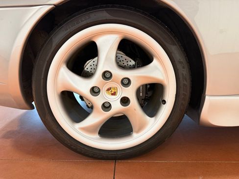 Used 1999 Porsche 911 Carrera RWD image 20