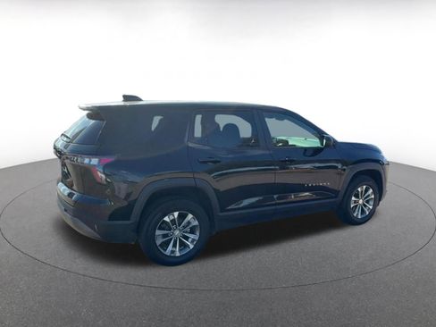 Used 2025 Chevrolet Equinox LT AWD/4WD image 12
