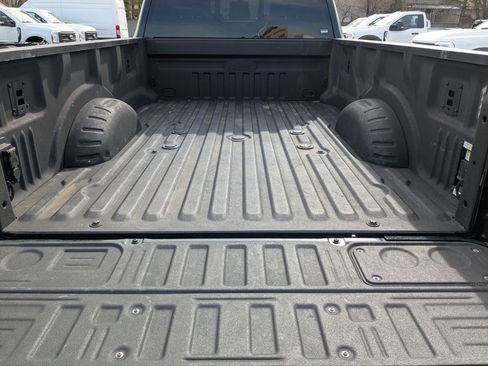 Used 2024 Ford F450 Limited image 32