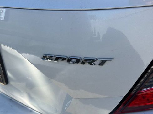 Used 2019 Honda Civic Sport image 5