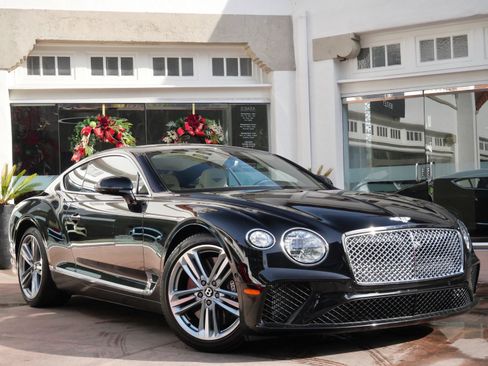 Used 2023 Bentley Continental GT Mulliner image 1