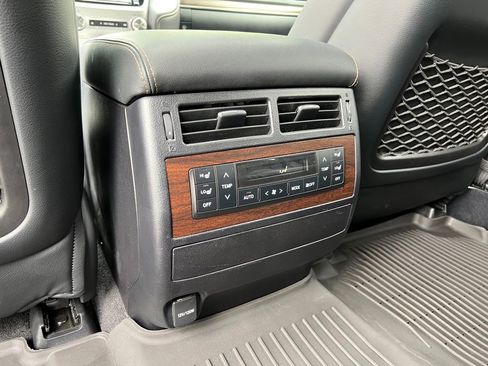 Certified 2020 Toyota Land Cruiser Heritage Edition AWD/4WD image 19