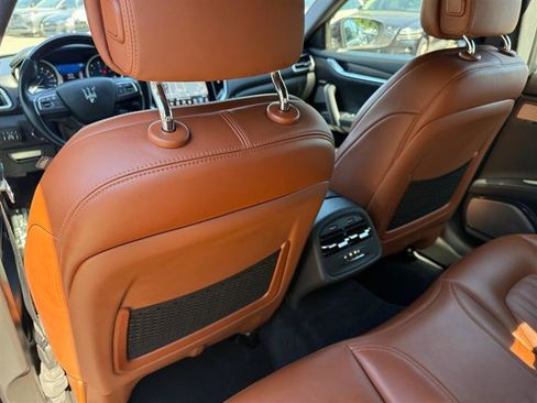 Used 2019 Maserati Ghibli S GranLusso RWD image 36