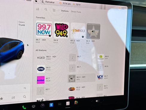 Used 2021 Tesla Model Y Long Range image 24