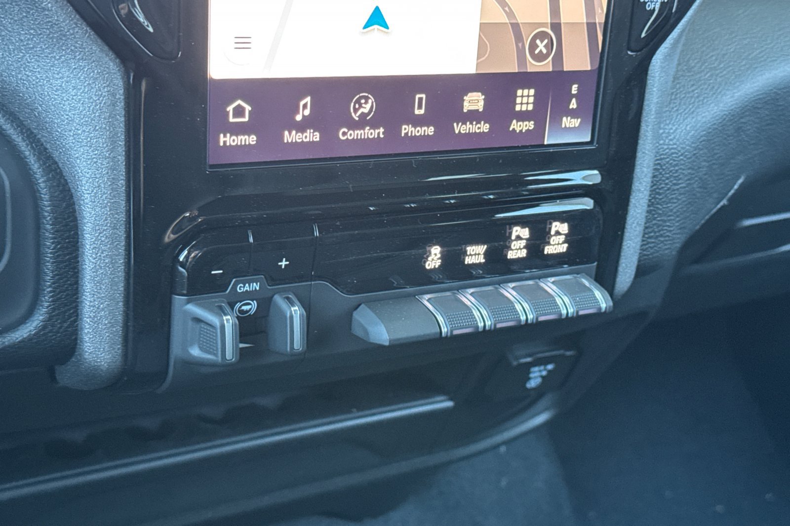 New 2026 RAM 2500 Tradesman AWD/4WD image 19