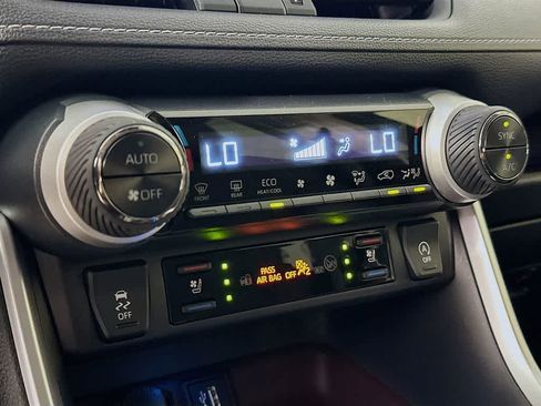 Used 2025 Toyota RAV4 Limited w/ Advanced Technology Package FWD image 18