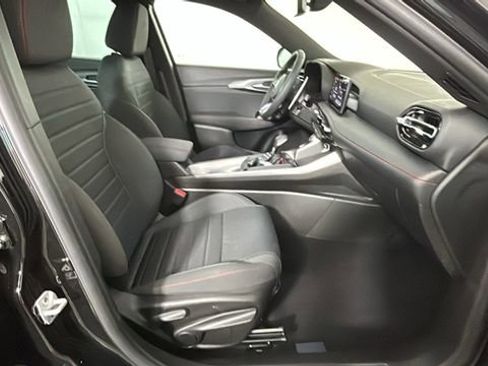 Used 2024 Dodge Hornet R/T AWD/4WD image 31