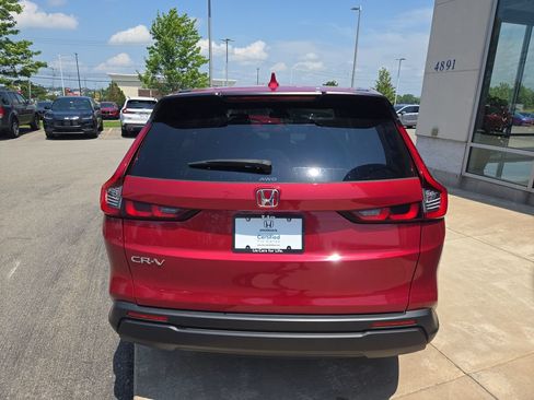 Used 2024 Honda CR-V EX image 4