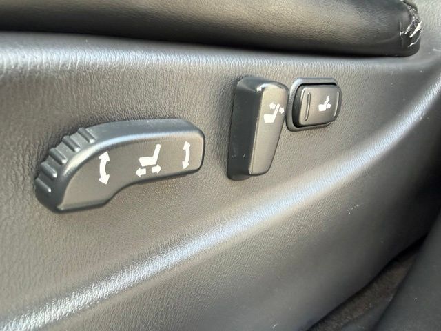 Used 2012 INFINITI QX56 4WD w/ Theater Pkg image 18