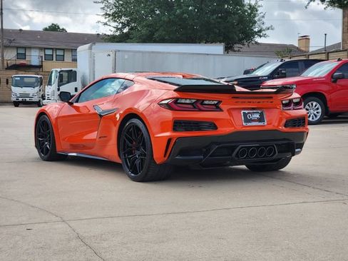 Used 2026 Chevrolet Corvette Z06 RWD image 4