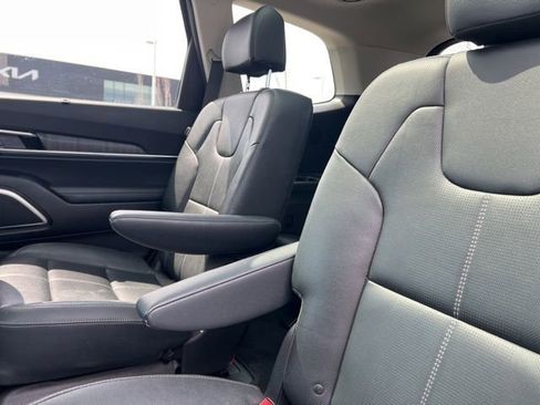 Used 2024 Kia Telluride SX image 33