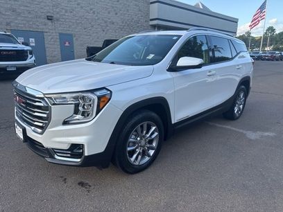 Used 2022 GMC Terrain SLT w/ Infotainment Package II