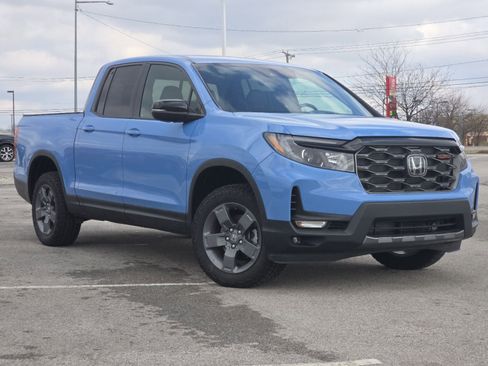 Certified 2025 Honda Ridgeline TrailSport image 2
