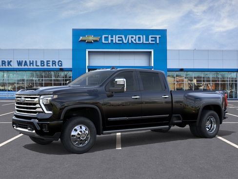 New 2026 Chevrolet Silverado 3500 High Country w/ Technology Package AWD/4WD image 26