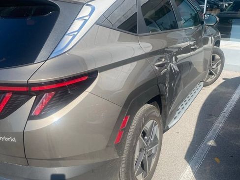 Certified 2025 Hyundai Tucson SEL AWD/4WD image 3