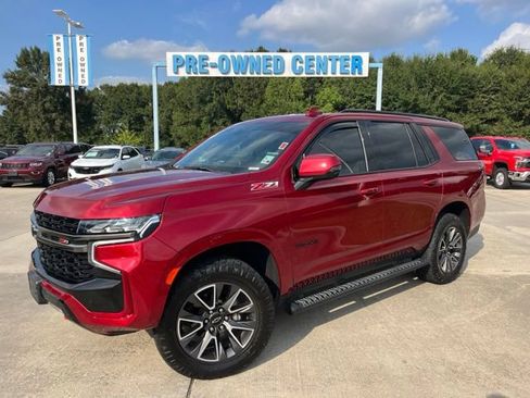 Used 2021 Chevrolet Tahoe Z71 w/ Z71 Off-Road Package AWD/4WD image 2