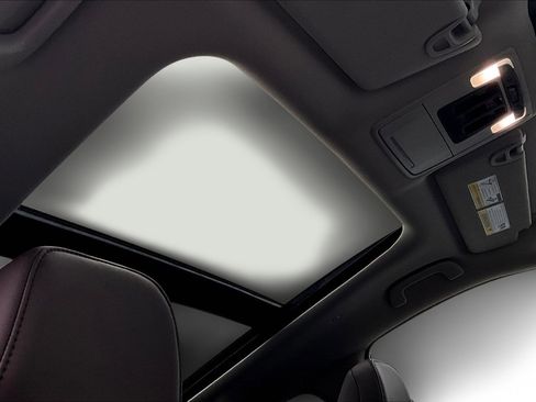 New 2026 Honda Pilot Touring image 13