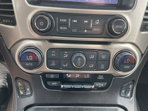 Used 2018 GMC Yukon XL Denali w/ Open Road Package image 23