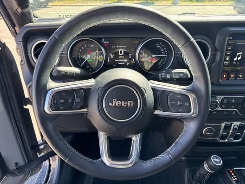 Used 2023 Jeep Wrangler Unlimited Sahara w/ Cold Weather Group image 27