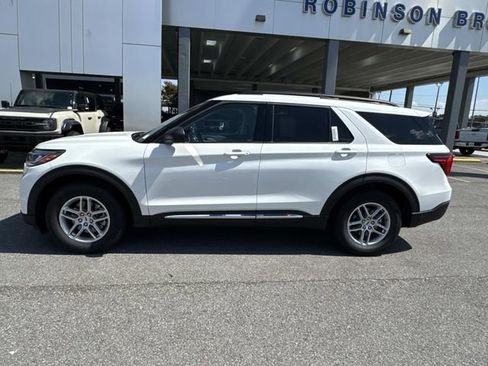 New 2025 Ford Explorer Active w/ Active Comfort Package image 8