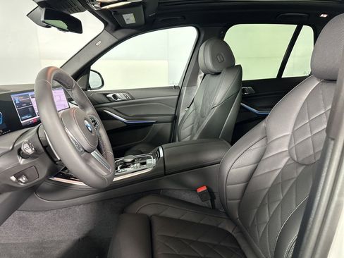 New 2026 BMW X5 xDrive40i w/ M Sport Package image 6