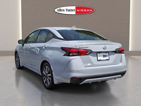 Used 2024 Nissan Versa SV w/ Trunk Package FWD image 5
