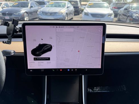 Used 2019 Tesla Model 3 RWD image 18