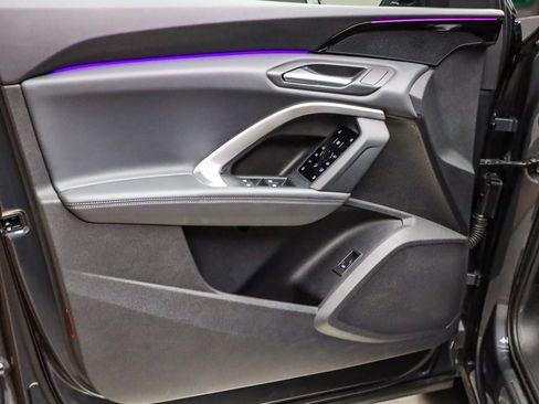 Certified 2025 Audi Q5 Premium w/ Convenience Package image 19