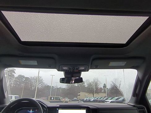 Used 2024 Chevrolet Silverado 1500 LT Trail Boss w/ LT Trail Boss Premium Package image 30