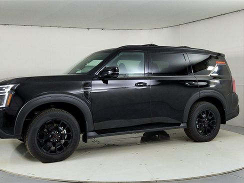 New 2025 Nissan Armada PRO-4X w/ Pro-4X Premium Package image 3