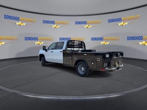 New 2026 Chevrolet Silverado 3500 W/T image 9