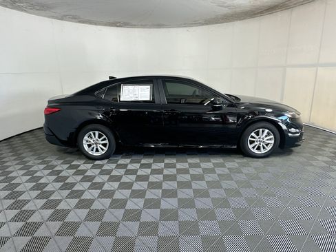 Used 2026 Toyota Camry LE FWD image 2