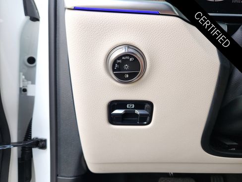 Certified 2026 Mercedes-Benz GLC 300 image 23