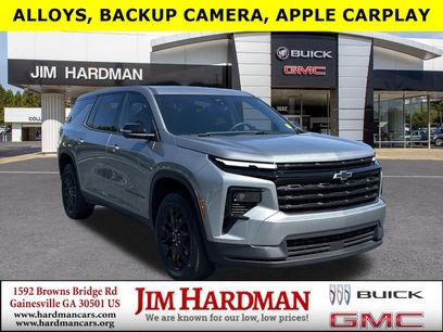 Used 2024 Chevrolet Traverse LS w/ Midnight/Sport Edition