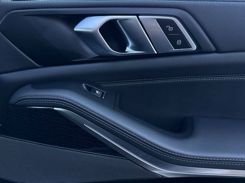 New 2026 BMW X5 xDrive50e w/ M Sport Package image 19