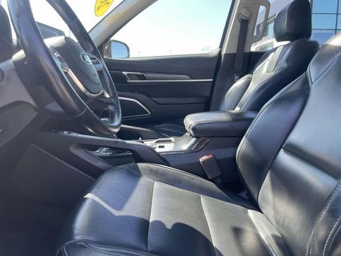 Used 2020 Kia Telluride S FWD image 23