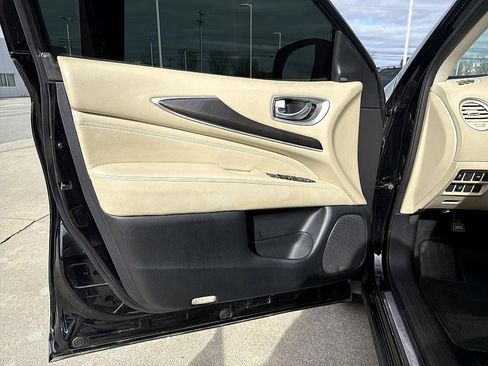 Used 2019 INFINITI QX60 Pure image 9