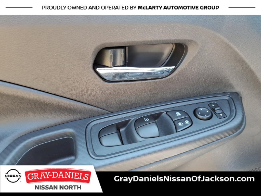 Certified 2025 Nissan Versa SV w/ Trunk Package FWD image 11