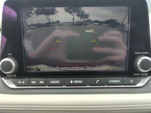 Certified 2023 Nissan Rogue SV FWD image 31