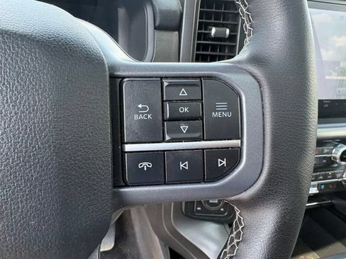 Used 2025 Ford F150 Lariat AWD/4WD image 24